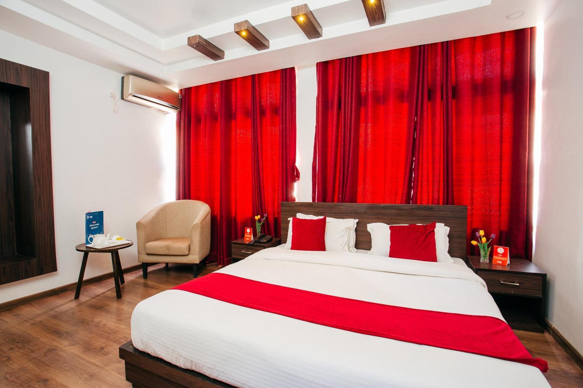 Oyo 11474 Gangaur Regency Boutique Hotel Catmandu Exterior foto